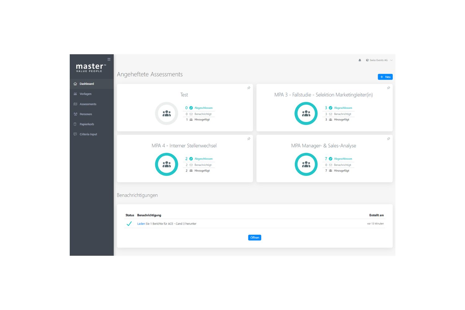 Dashboard der Master Ch Plattform zeigt angeheftete Assessments und Benachrichtigungen in übersichtlichem Design.